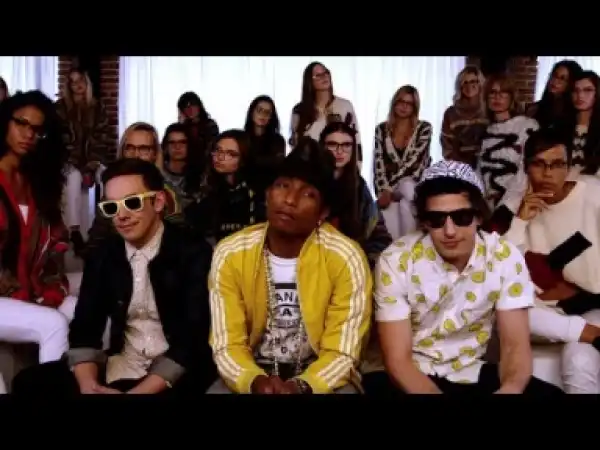 Video: The Lonely Island Ft Pharrell - Hugs